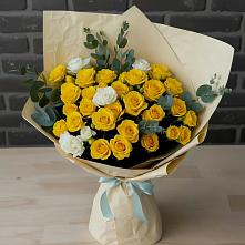 Букет цветов из:  Розы в Зыково