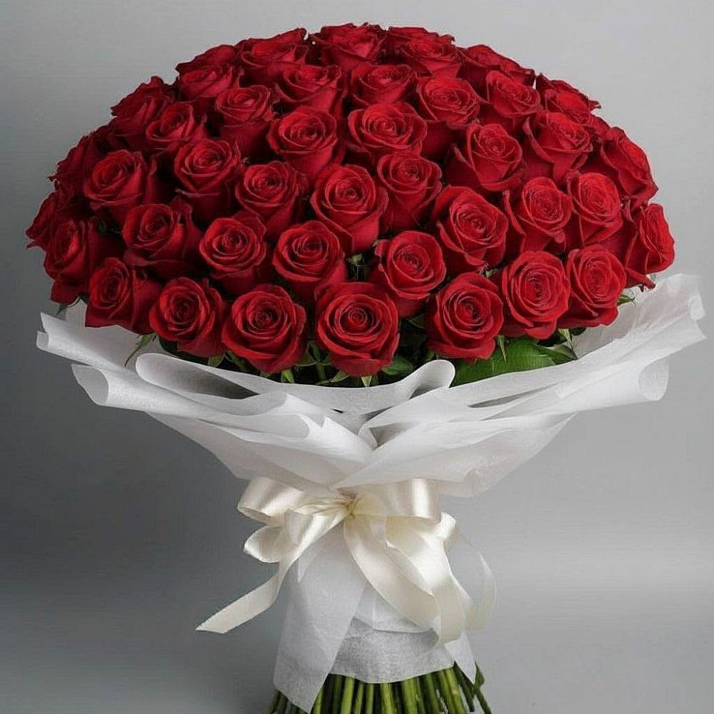 Букет 101 Красная роза Блэк Мэджик в Зыково