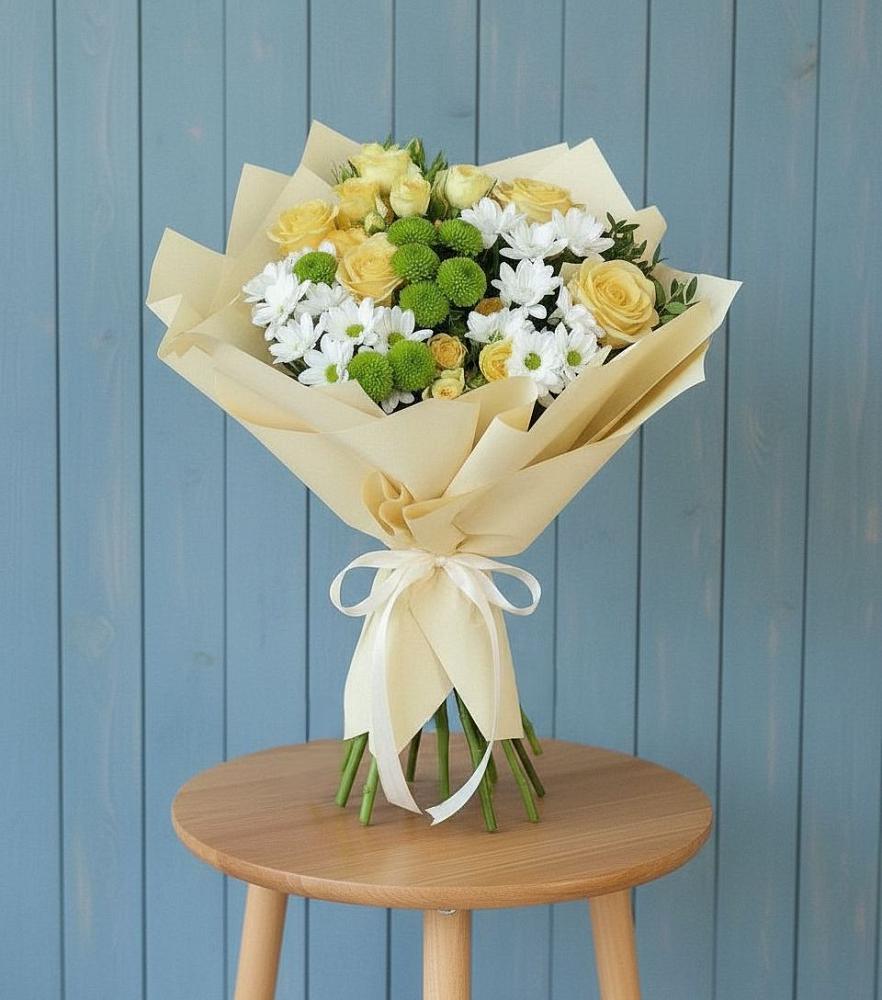 Букет цветов из: Хризантемы и Розы в Зыково
