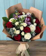Букет цветов из:  Розы и Альстромерии в Зыково