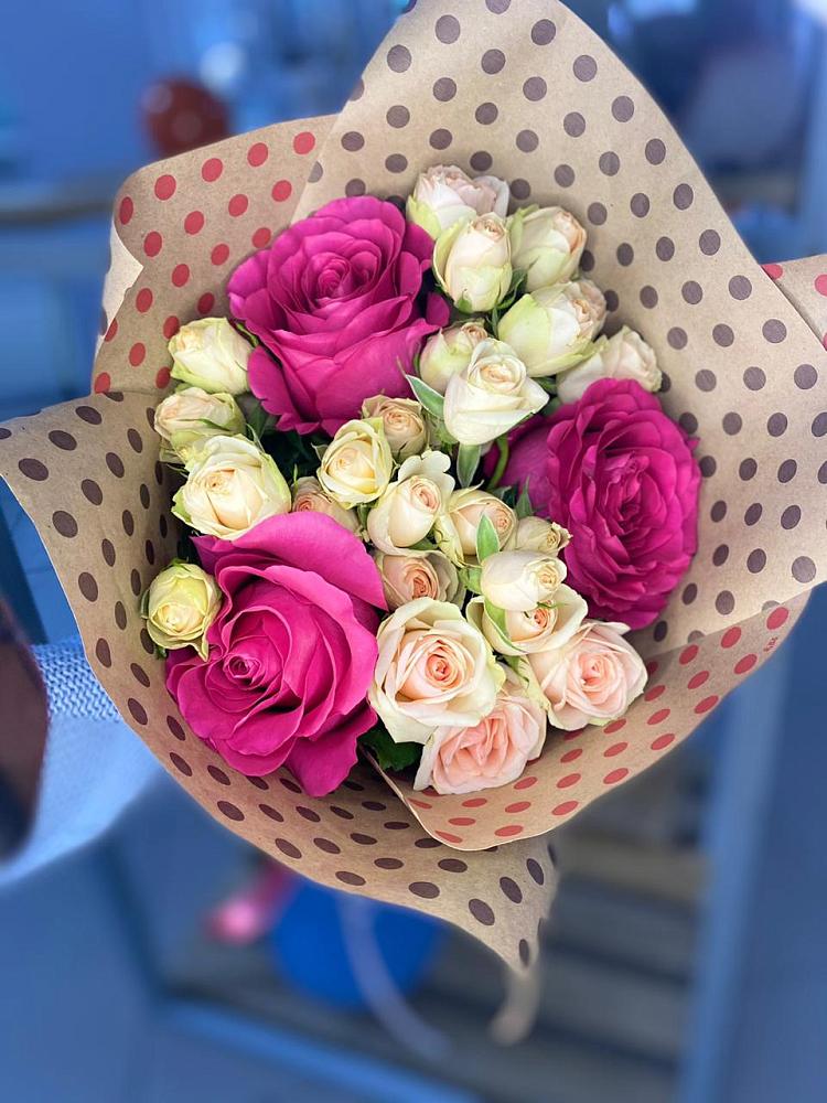 Букет цветов из: Розы в Зыково