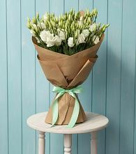 Букет цветов из:  Лизиантусы в Зыково