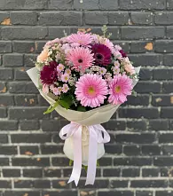 Букет цветов из:  Герберы и Хризантемы в Зыково