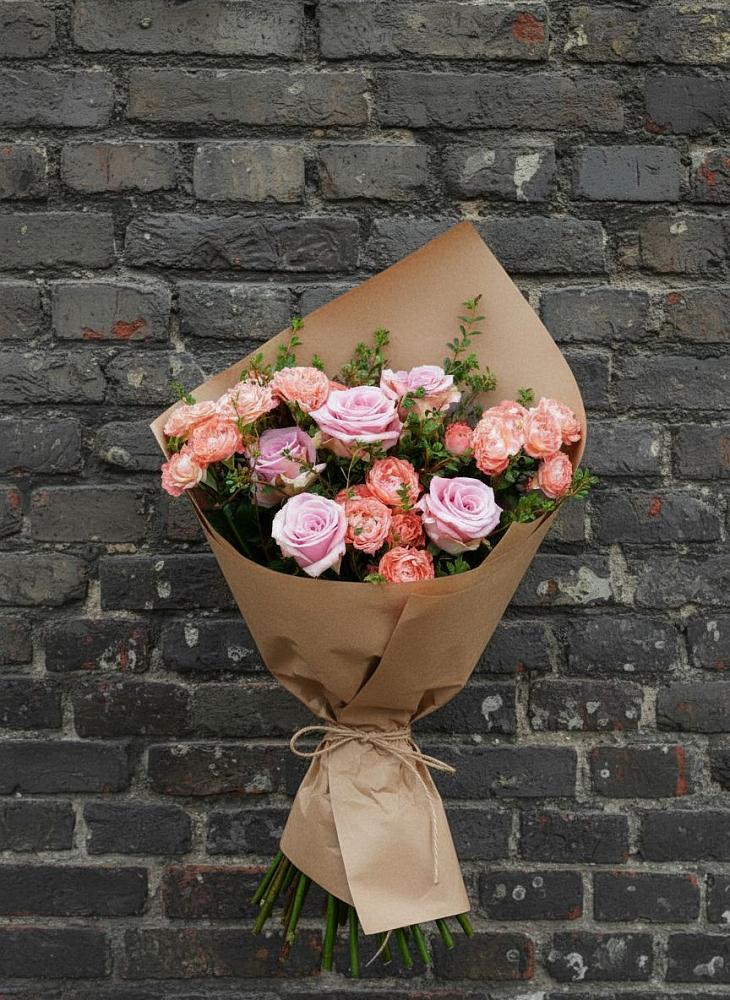 Букет цветов из: Розы в Зыково