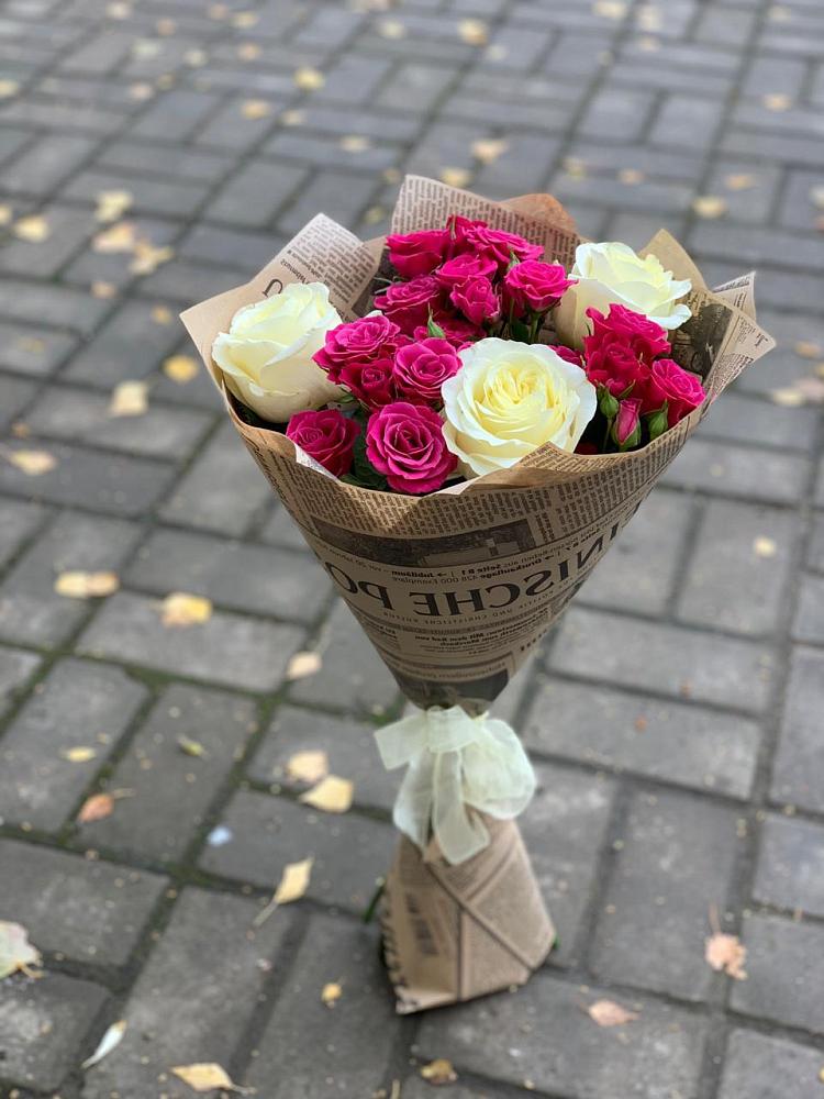 Букет цветов из: Розы в Зыково