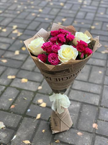 Букет цветов из: Розы в Зыково