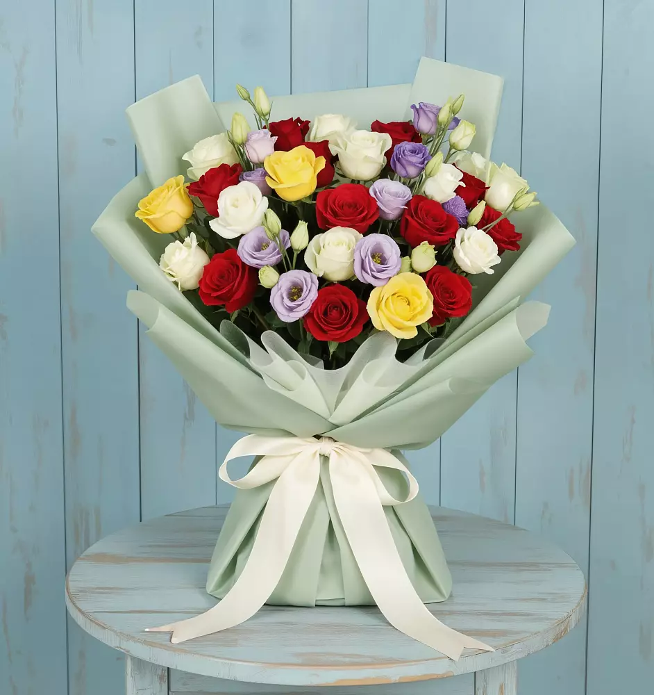 Букет цветов из: Розы в Зыково