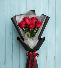Букет цветов из:  Розы в Зыково
