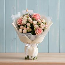 Букет цветов из:  Розы в Зыково