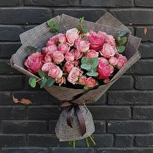 Букет цветов из:  Розы в Зыково